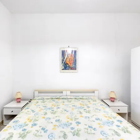 Holiday home Fiorillo Torre Vado